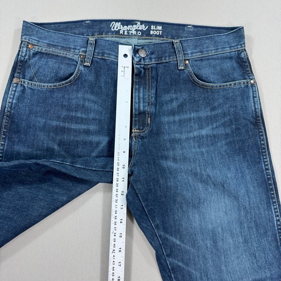 VTG Wrangler Pants Men's 35x32 Blue Dark Wash Retro Slim Bootcut Jeans Straight - Picture 7 of 8